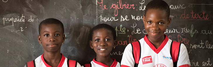 카메라 파인더에 담은 8년간의 만남